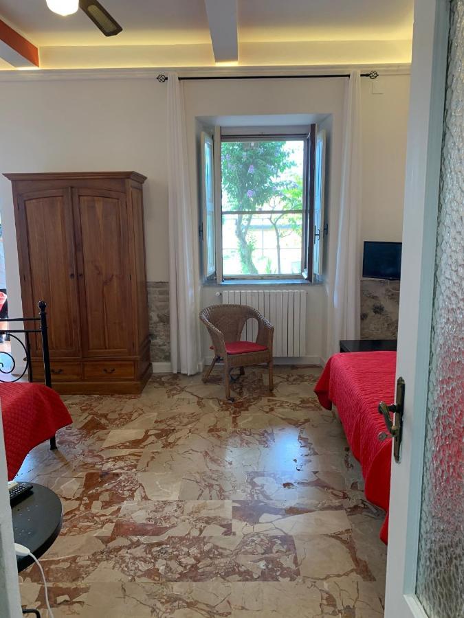B&B Villa Delle Rondini Vibo Valentia Marina Extérieur photo