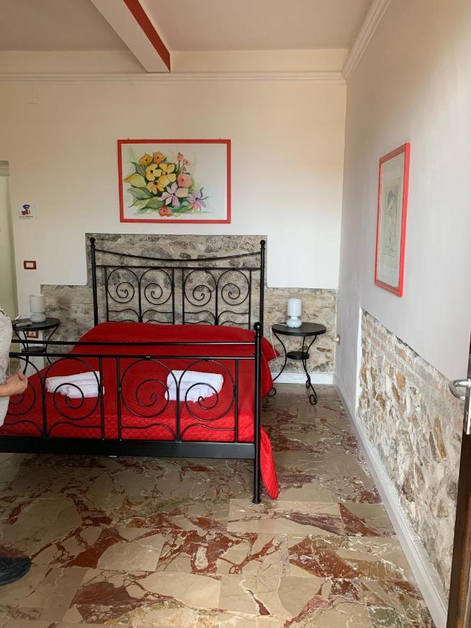 B&B Villa Delle Rondini Vibo Valentia Marina Extérieur photo