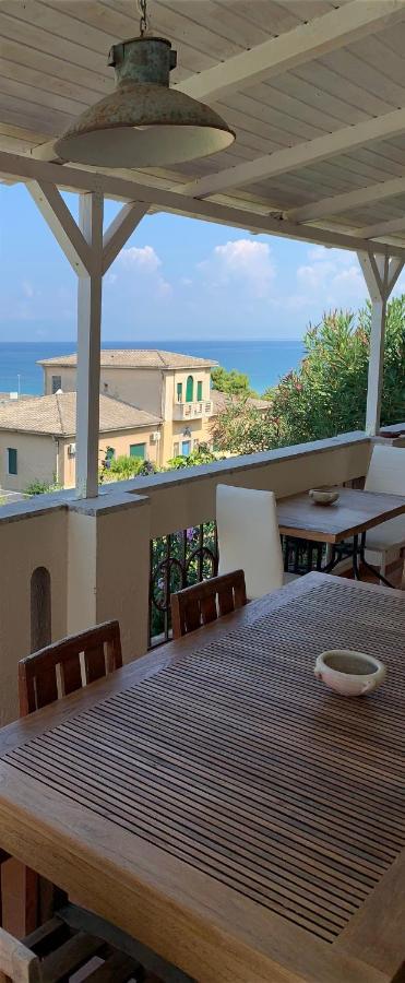 B&B Villa Delle Rondini Vibo Valentia Marina Extérieur photo
