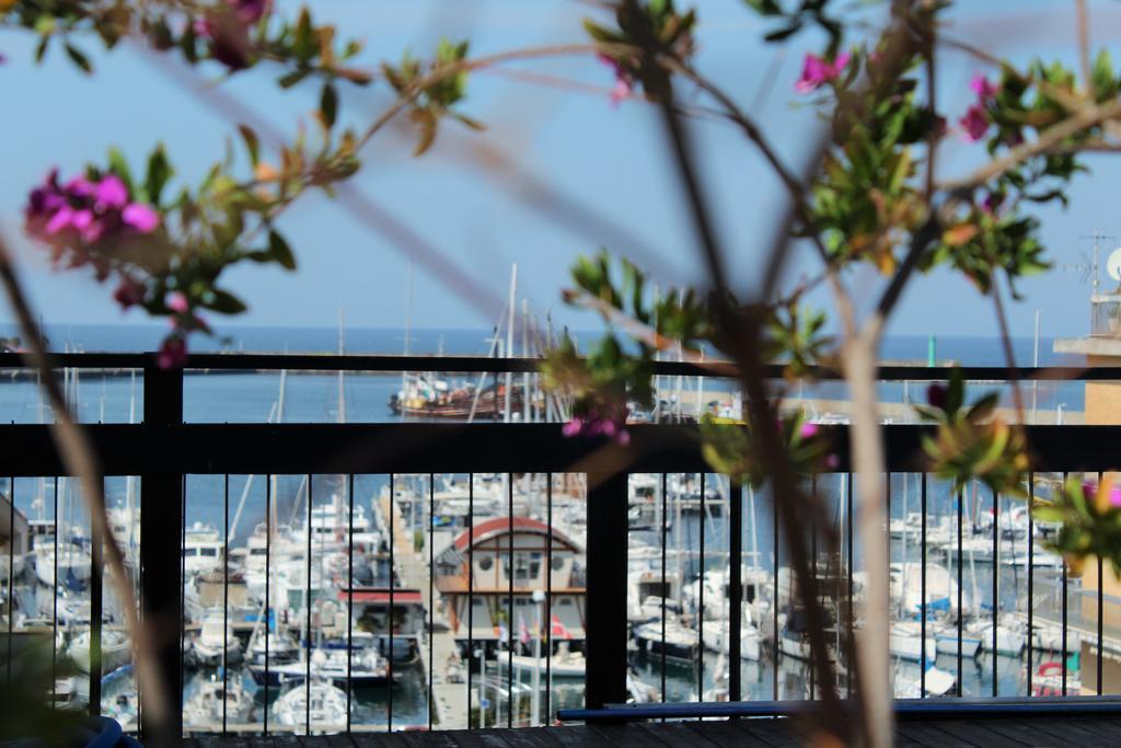 B&B Villa Delle Rondini Vibo Valentia Marina Extérieur photo