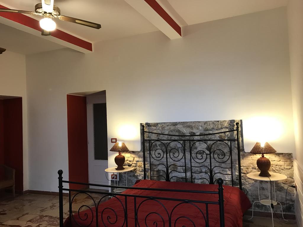 B&B Villa Delle Rondini Vibo Valentia Marina Extérieur photo