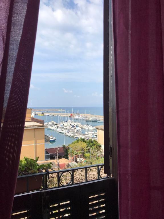 B&B Villa Delle Rondini Vibo Valentia Marina Extérieur photo