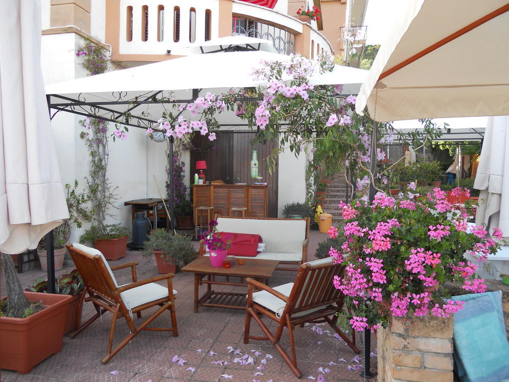 B&B Villa Delle Rondini Vibo Valentia Marina Extérieur photo