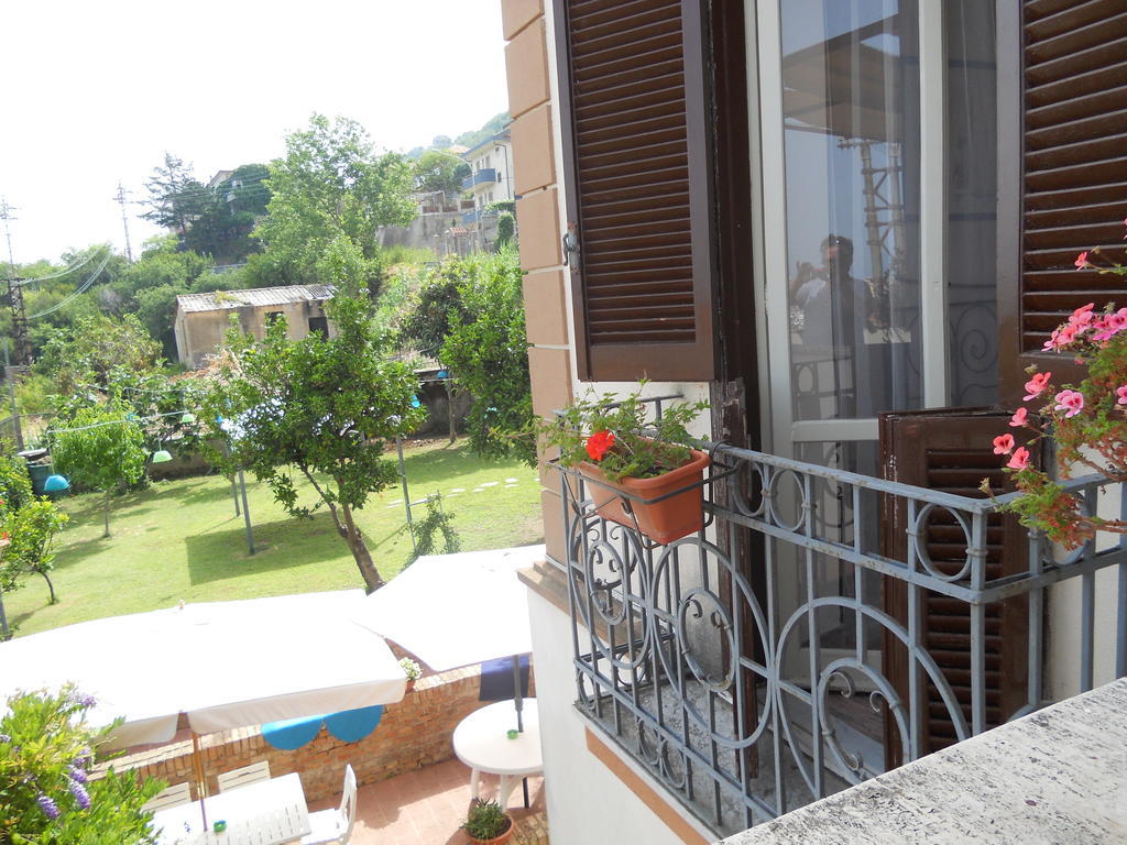 B&B Villa Delle Rondini Vibo Valentia Marina Extérieur photo