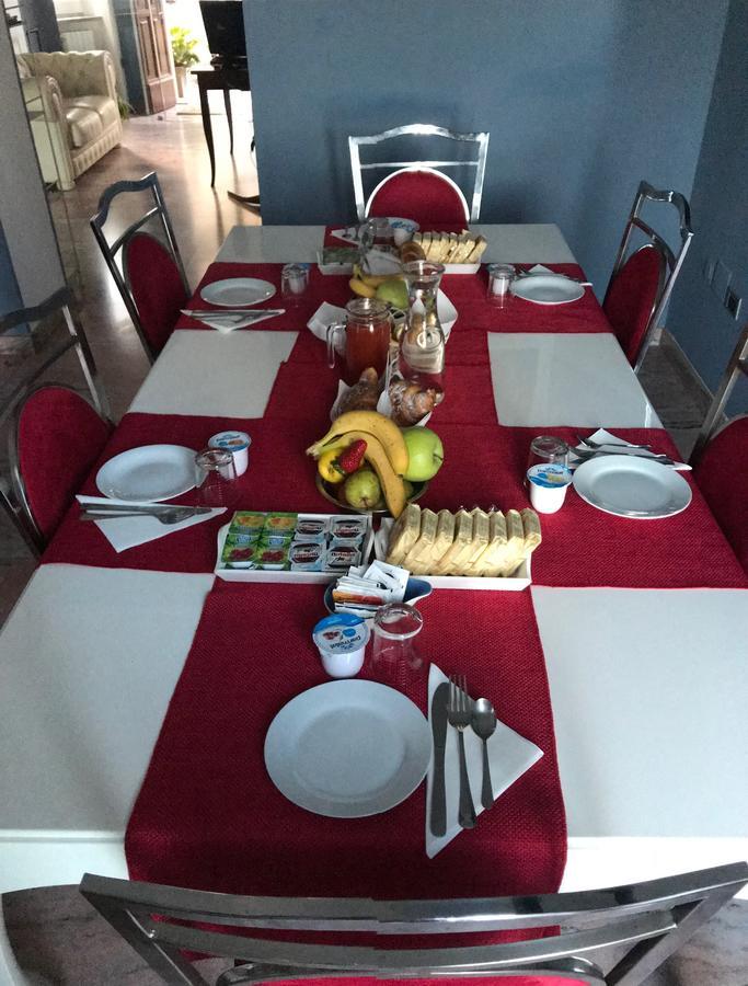 B&B Villa Delle Rondini Vibo Valentia Marina Extérieur photo